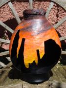 Silhouette Pot by Jackie Hall