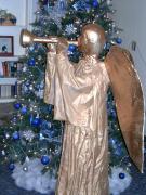 Golden Angel blowing horn by Diane Sarracino
