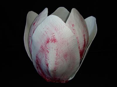 "lamp tulip / lampe tulipe" by Lucie Dionne