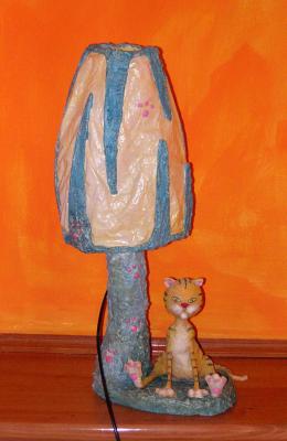 "Lamp cat" by Sandra Spiridonov