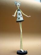 Mini lady standing. by Fabio Rocha