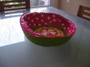 pink & green bowl by Riki Gai