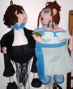 Bride and groom piñata by Claudia Clemente