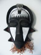 African mask by Roberto Lascaro