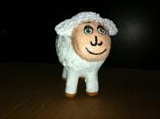 sheep2 by Yehuda Kariv